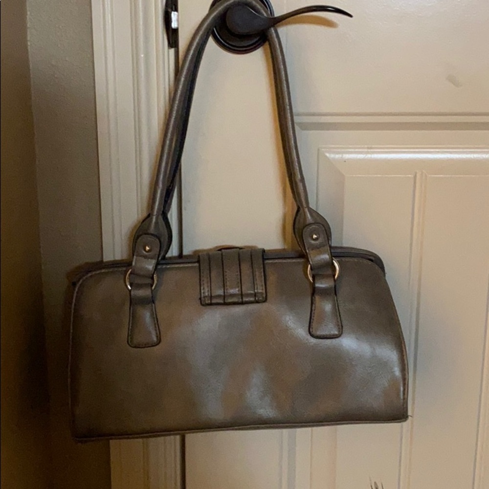 Purse - Picture 2 of 3